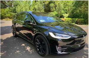 2017 Tesla Model X 100D AWD (Sherman Oaks) $89889