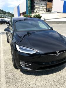 **TESLA 2017 Model X – 75D Loaded 6 Seater** REDUCED! (West Vancouver) $100000