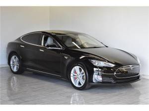 2014 Tesla Model S Sedan 4D – GOOD/BAD/NO CREDIT OK! (+ Escondido Auto Super Center) $31990