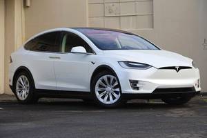 2017 Tesla Model X 100D 4D Sport Utility 100D w/ Enhanced Autopilot, B (redwood city) $80900