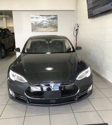 2015 TESLA 85KWH Model S AWD – LIKE NEW – LOCAL BC – NO ACCIDENTS (ZERO DOWN WITH APPROVED CREDIT  – BEST FINANCE TEAM IN TOWN) $69995