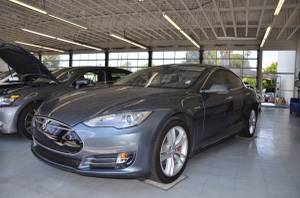 2014 Tesla Model S (Lomita) $44995