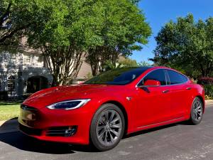 2017 Tesla Model S 75D – AP2 Auto Pilot, AWD, Premium, Full Warranty (Motion Classics) $62500
