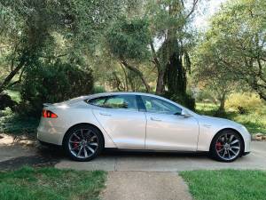 2013 Tesla P85+ (alamo square / nopa) $42500