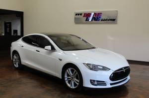 2015 Tesla Model S (Midtown) $46995