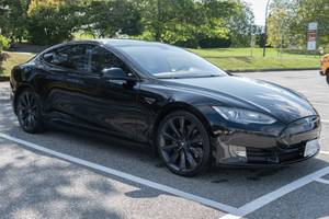 Tesla Model S P85 Signature Edition (Vancouver) $55000