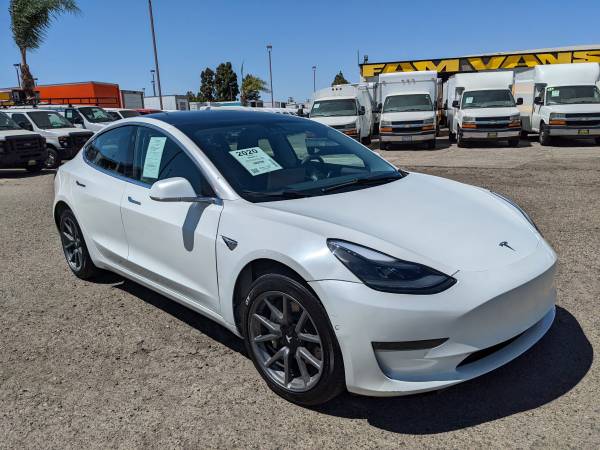 2020 Tesla Model 3 Electric Standard Range Plus Sedan SALVAGED DING AND DENT SUV