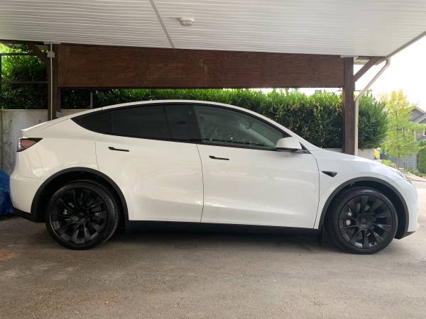 2022 Tesla Y