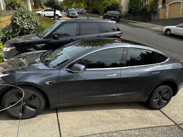 2018 Tesla Model 3 Mid range