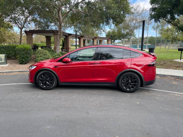 2022 Tesla Model X Full Self Driving