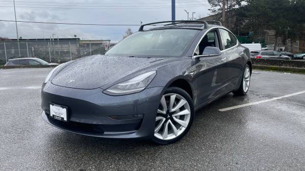 2019 Tesla Model 3 RWD | Standard range | Cross bars | V23063A
