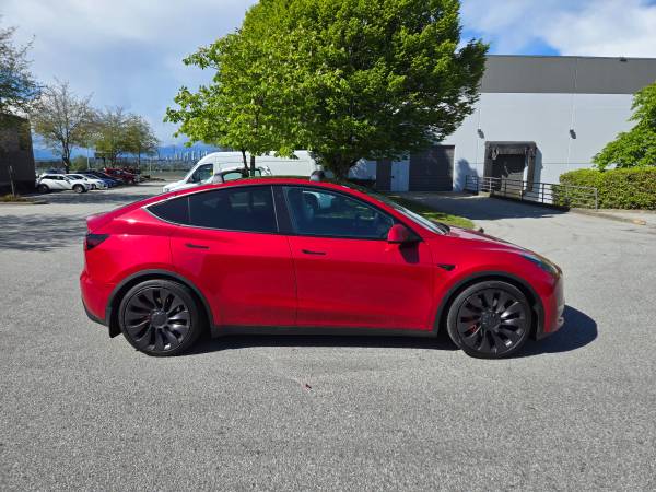 2021 TESLA MODEL Y, PEFORMANCE WITH FULL SELF DRIVING!